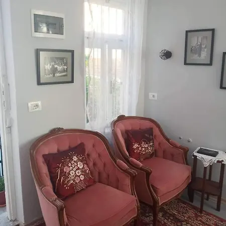 Apartment Housee *